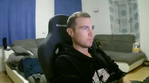 John Pearl online show from February 2026 06:58:02 PM