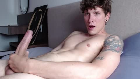 Snapshot of hercules__ chatting on April 2026 01:47:02 AM Gregblonde Alextattoo online show from April 2026 01:47:02 AM