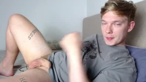 Snapshot of hercules__ chatting on April 2026 04:48:01 PM Gregblonde Alextattoo online show from April 2026 04:48:01 PM