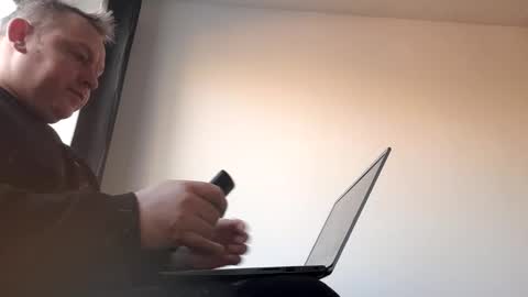 Snapshot of heretoserveyouall chatting on January 2026 12:07:01 PM heretoserveyouall online show from January 2026 12:07:01 PM