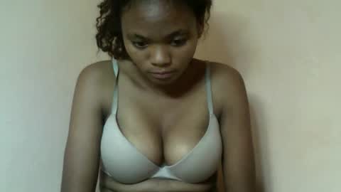 herisse01 online show from May 2026 08:48:01 PM