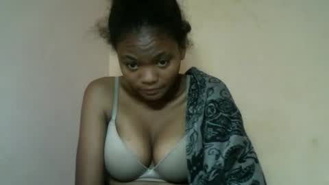 herisse01 online show from May 2026 11:23:04 PM