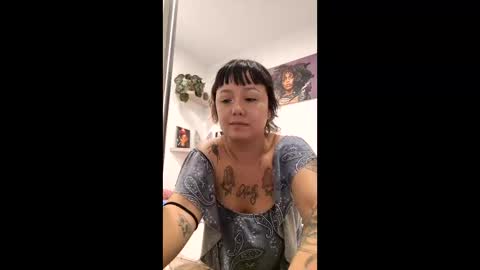 Snapshot of hermaioni77 chatting on May 2026 11:46:02 PM hermaioni77 online show from May 2026 11:46:02 PM
