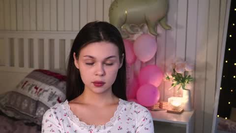 Snapshot of herminasouth chatting on April 2026 06:35:01 PM Nicole online show from April 2026 06:35:01 PM