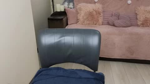 Snapshot of heroine_of_your_life chatting on March 2025 10:28:02 AM Maryana online show from March 2025 10:28:02 AM