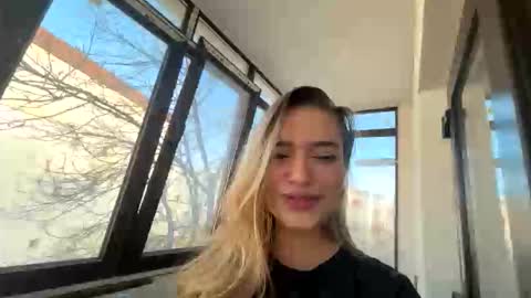 herulesshemoans online show from December 2025 08:31:01 AM