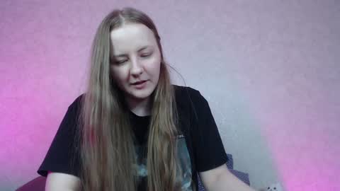 Snapshot of hesssa chatting on January 2025 02:32:01 PM Hesssa Prime time The broadcasts start at 3am and 3 pm London time online show from January 2025 02:32:01 PM