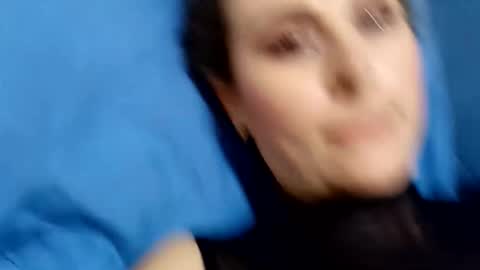 Hestesiaxx online show from November 2025 03:39:02 AM