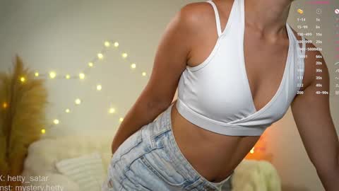 Hi Im Kate My favorite tips 222 200111100 PVT open online show from February 2025 09:21:02 AM