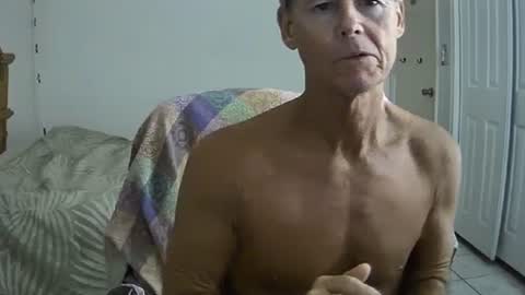 hewes1 online show from September 2025 11:37:01 PM