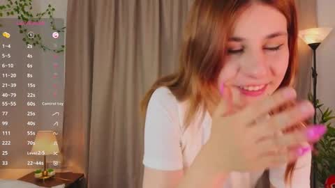 Sofia online show from October 2025 08:47:01 PM