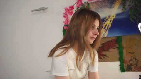 Sofia online show from October 2025 08:05:02 AM