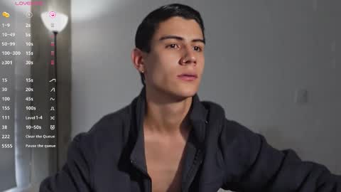 Snapshot of hey_cesard chatting on February 2026 02:43:02 PM hey_cesard online show from February 2026 02:43:02 PM