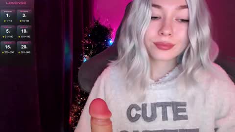 Snapshot of hey_nora_ chatting on January 2025 03:00:01 AM Nora online show from January 2025 03:00:01 AM