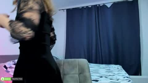 Snapshot of hey_tyankaaaa chatting on September 2025 10:46:02 PM Bella 3 online show from September 2025 10:46:02 PM