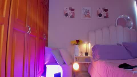 Martina Ricci Show schedule Monday to Friday 8am colombia time I work some weekends  online show from March 2026 03:05:02 PM