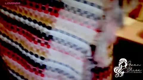 Gwen Elise online show from November 2025 06:07:02 PM