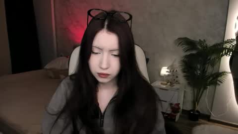 Lina online show from January 2026 08:36:01 PM