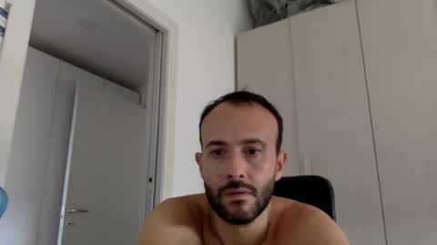 hhombre online show from August 2026 08:28:01 AM