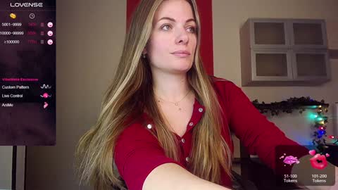 Snapshot of hi_bye_ chatting on January 2025 01:53:01 PM Lina online show from January 2025 01:53:01 PM