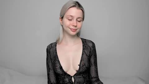 Popsy Risha online show from February 2026 06:34:02 PM