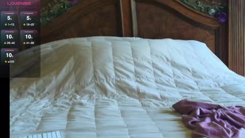 hidden_gold_milf online show from May 2026 02:46:02 PM