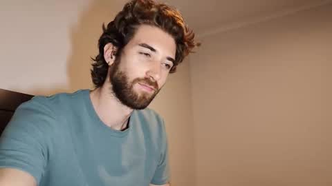 HiddenGaze online show from February 2026 11:55:01 AM