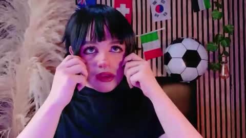 hiddenhotcake online show from June 2026 07:13:01 PM