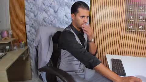 Snapshot of hiddenoffice chatting on April 2026 11:40:02 AM George online show from April 2026 11:40:02 AM