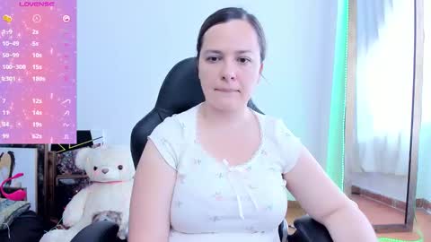 Snapshot of hidianapaola chatting on March 2026 06:02:02 PM Diana online show from March 2026 06:02:02 PM