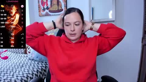 Diana online show from May 2026 07:00:01 PM