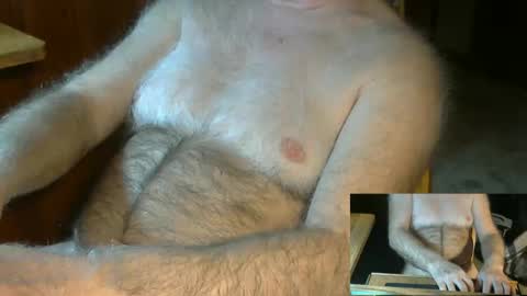 Snapshot of higgins11 chatting on December 2024 01:07:02 AM higgins11 online show from December 2024 01:07:02 AM
