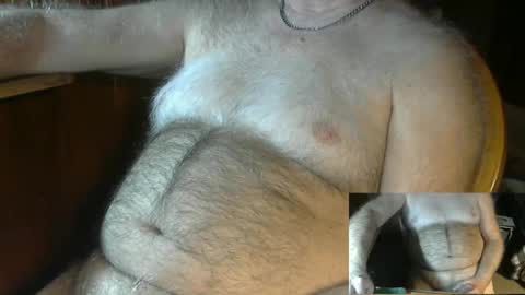 Snapshot of higgins11 chatting on January 2025 12:21:02 AM higgins11 online show from January 2025 12:21:02 AM