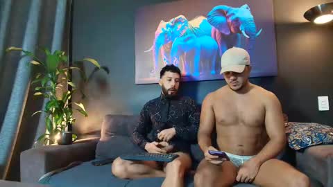 Snapshot of highlatin_guys chatting on February 2025 09:11:02 AM Terry and E online show from February 2025 09:11:02 AM