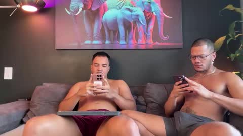 Terry and E online show from November 2025 09:37:02 PM