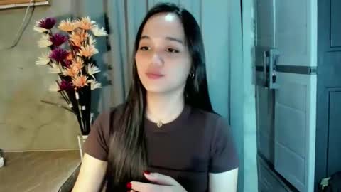 Snapshot of hilarymolly chatting on May 2026 08:36:01 PM hilarymolly online show from May 2026 08:36:01 PM