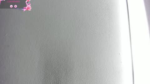 Hilary Thomsom online show from December 2025 12:33:02 PM