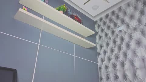  Hillary  online show from February 2026 01:09:01 AM