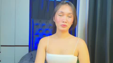 yuricah online show from February 2025 06:29:02 AM