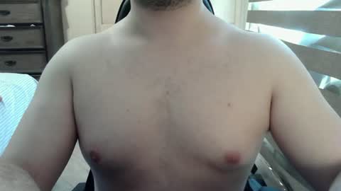 Snapshot of himbo_fox chatting on August 2026 07:27:01 PM Himbo fox online show from August 2026 07:27:01 PM
