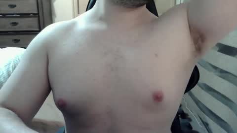 Snapshot of himbo_fox chatting on August 2026 03:30:02 AM Himbo fox online show from August 2026 03:30:02 AM