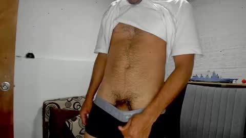 Snapshot of himoreno97 chatting on January 2025 11:11:02 PM Hi moreno online show from January 2025 11:11:02 PM