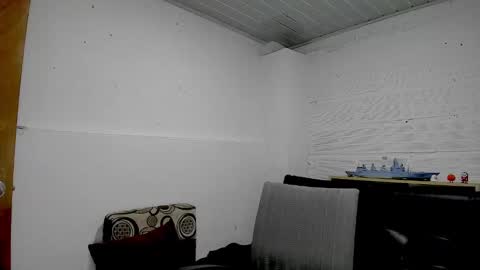 Snapshot of himoreno97 chatting on February 2025 06:55:01 PM Hi moreno online show from February 2025 06:55:01 PM