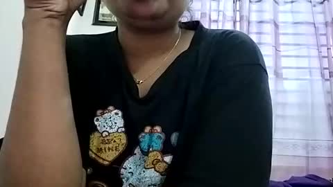 himuhimu22 online show from November 2025 10:14:01 AM