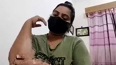 himuhimu22 online show from November 2025 05:13:02 PM