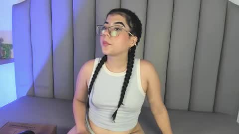 Snapshot of hinatamiraii chatting on December 2025 06:58:02 PM hinatamiraii online show from December 2025 06:58:02 PM