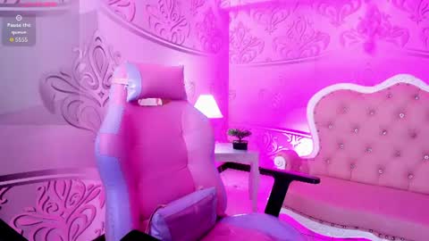 hinatta1_ online show from July 2026 07:39:01 PM