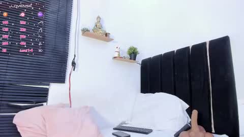 Snapshot of hinatta_smiler chatting on May 2026 04:12:02 PM hinatta smiler online show from May 2026 04:12:02 PM