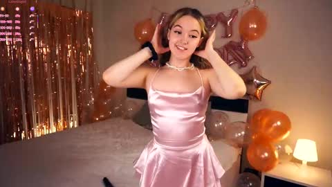 Leya Day Mary Night   PvT Open online show from March 2025 06:59:02 PM