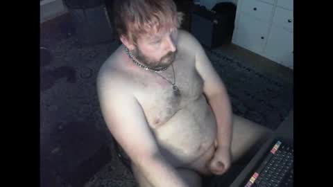 Snapshot of hipguy91 chatting on October 2025 11:39:01 PM hipguy91 online show from October 2025 11:39:01 PM